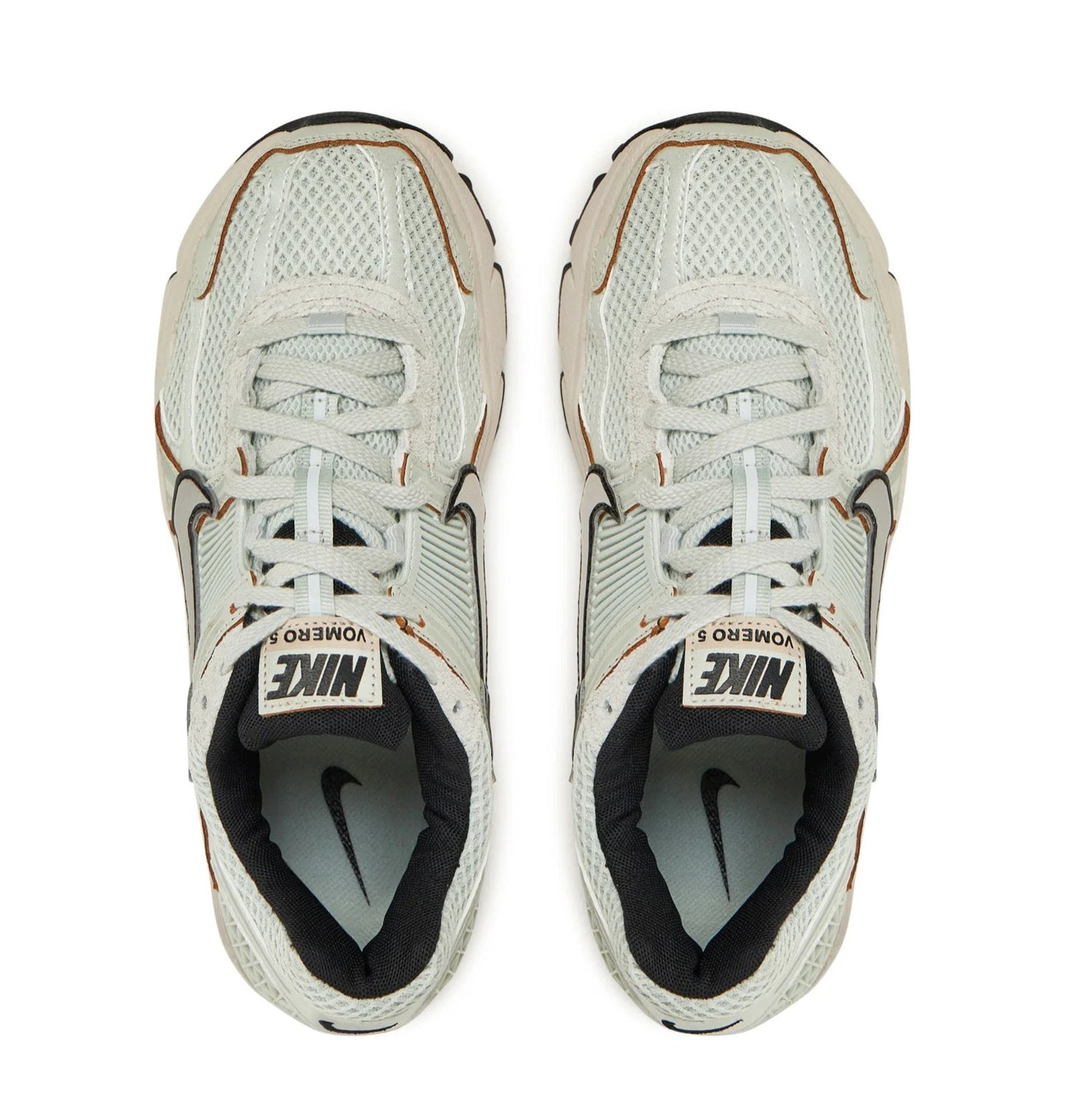 NIKE Zoom Vomero 5 FN6742-001