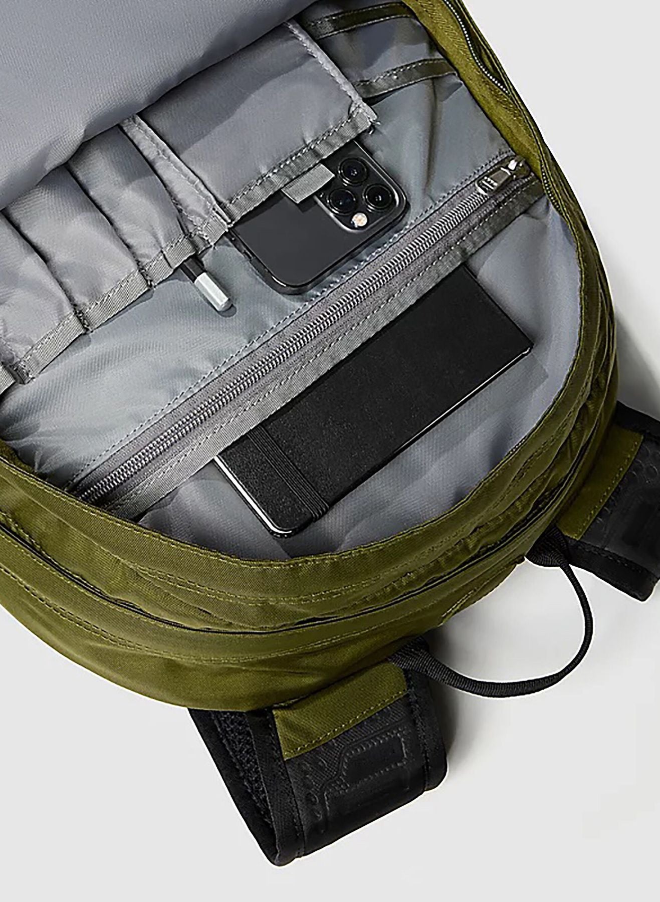 THE NORTH FACE NTF BOREALIS CLASSIC FOREST OLIVE/TNF BLACK NF00CF9CRMO1