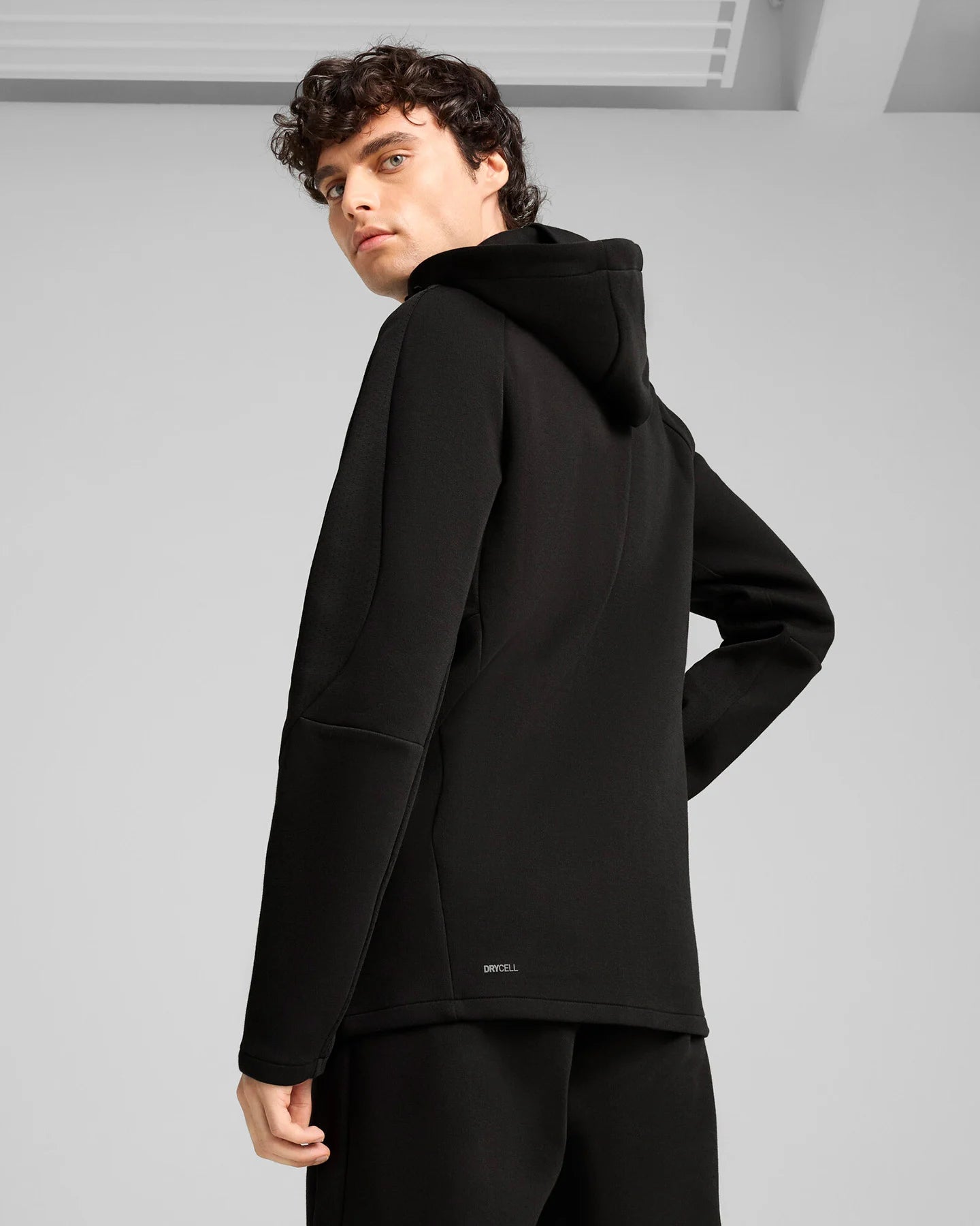 PUMA EVOSTRIPE FULL-ZIP HOODIE DK BLACK 684613-01