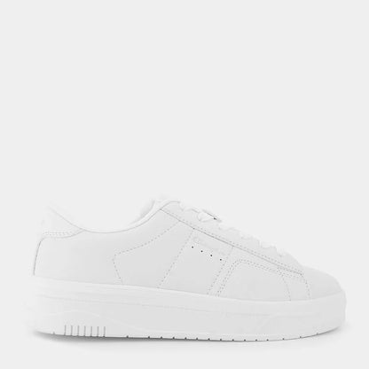 CHAMPION TL23 EVOLVE LOW CUT SHOE TRIPLE WHT S11782-WW001