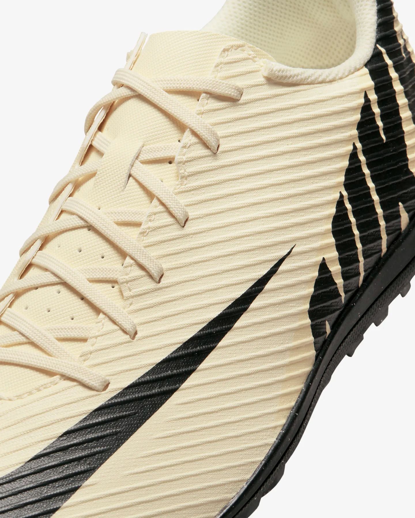NIKE NIK NIKE MERCURIAL VAPOR 15 CLUB LEMONADE/BLACK DJ5968-700