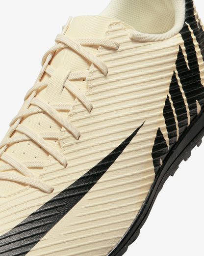 NIKE NIK NIKE MERCURIAL VAPOR 15 CLUB LEMONADE/BLACK DJ5968-700
