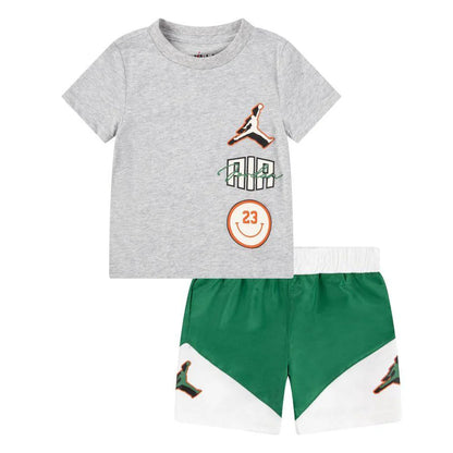 NIKE JRD JDB JUMPMAN STACKED PLAY SHORT 65D768-E1P