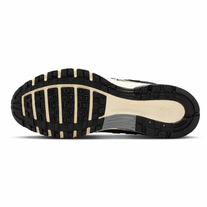 Nike P-6000 SE IR0923-001 – Argento