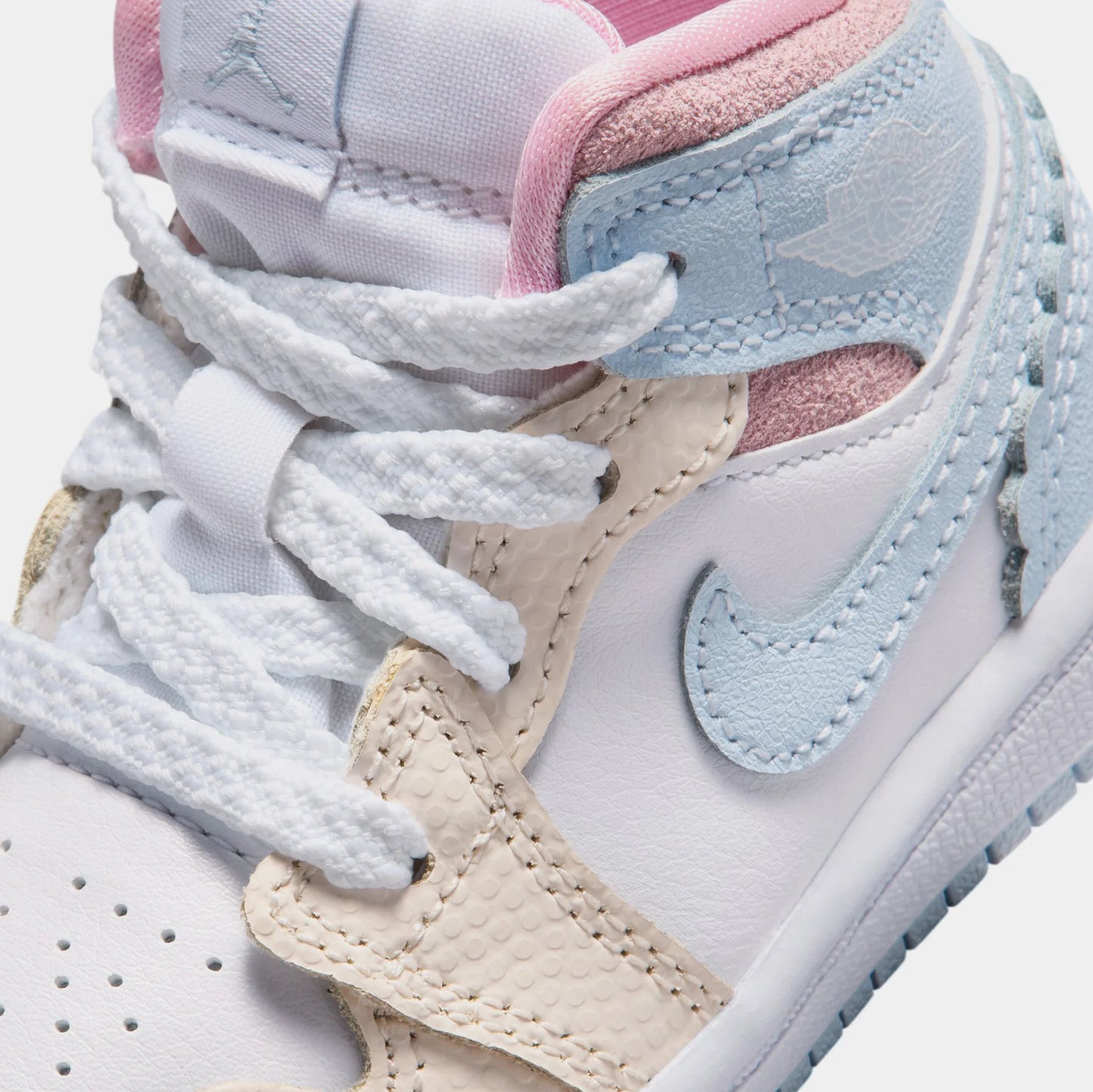 Jordan Jordan 1 Mid SE IB7055-403