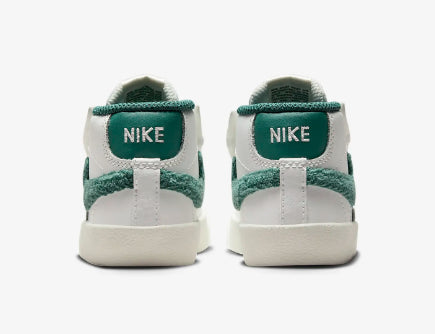 NIKE BLAZER MID '77 SE SUMMIT WHITE/BICOASTAL-PHANTOM FZ1157-100