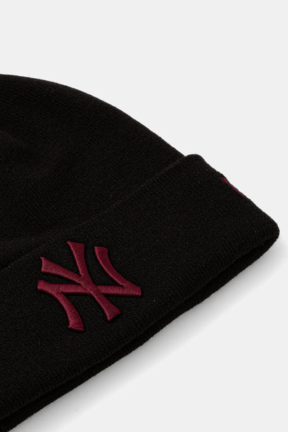 New Era League Essential NY Yankees Beanie 60691392