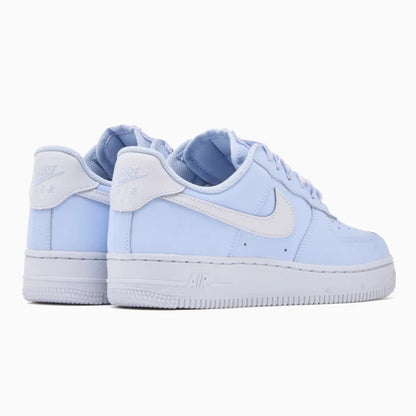 Nike Air Force 1 Retro PRM SE – Sneakers donna celeste in ecopelle – IR0871-400