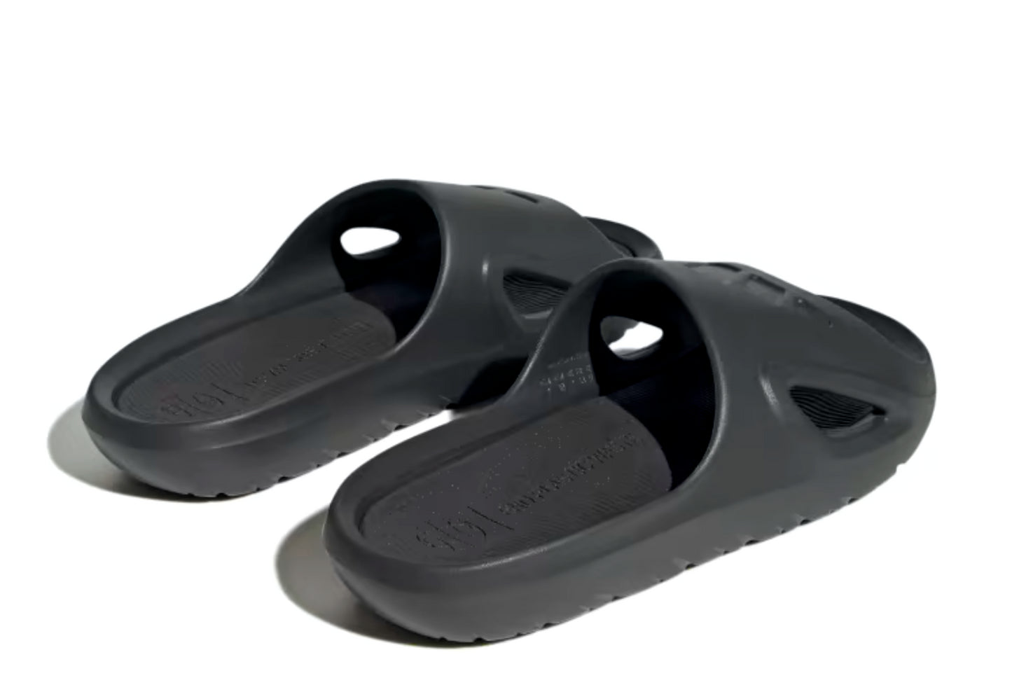 ADIDAS ADICANE SLIDE CARBON/CARBON/CBLACK HQ9915