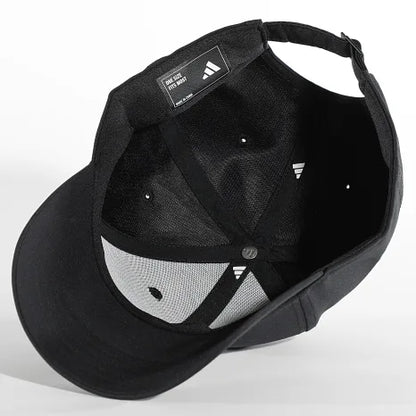 ADIDAS Lightweight Baseball Cap Metal Badge - Black JE5653