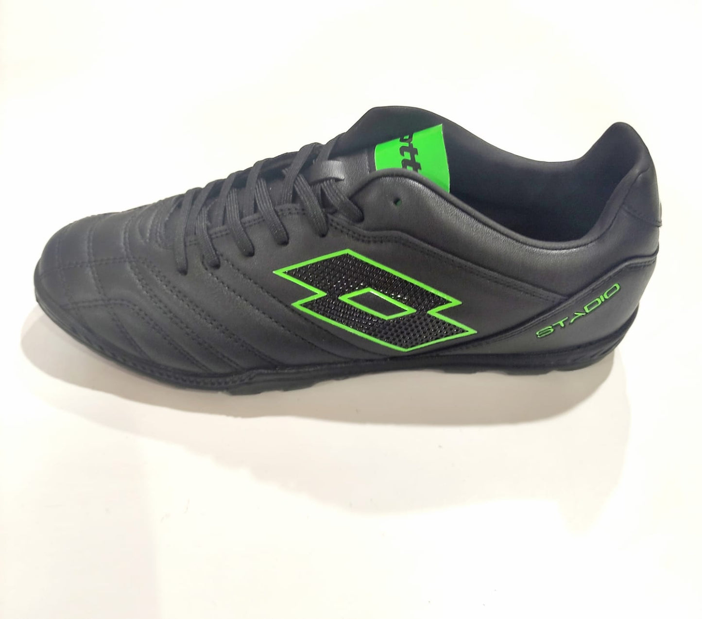 STADIO 705 TF	ALL BLACK/ALL BLACK/SPRING GREEN 219707-AS7