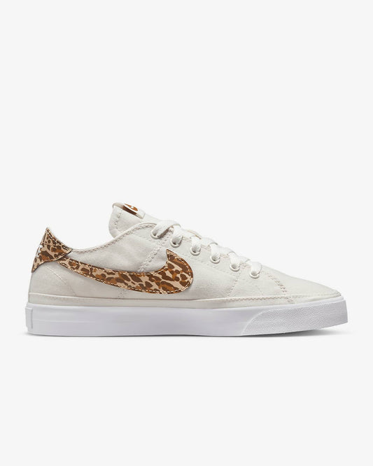 NIKE Court Legacy Canvas Print PHANTOM/SESAME-WHITE-DESERT OCHRE DV7008-001