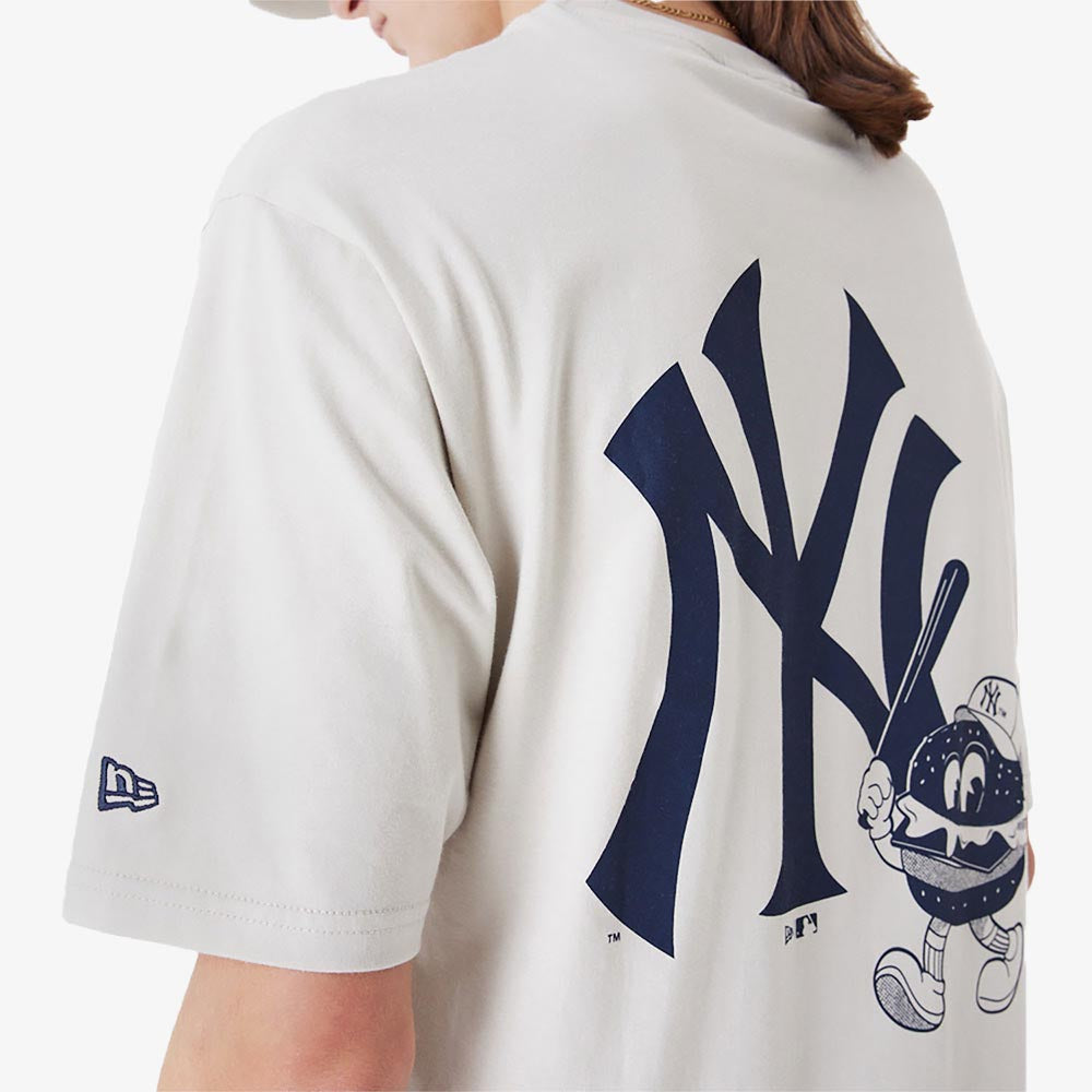 NEE MLB FOOD GRAPHIC OS TEE NEYYAN  STNNVY LIGHT BEIGE 60435533