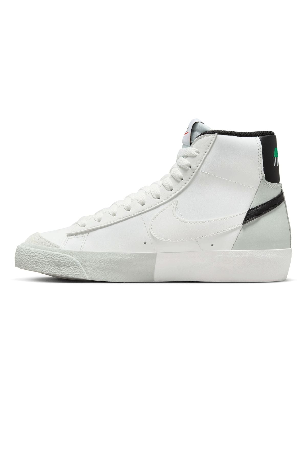 Nike Blazer Mid '77 SE SUMMIT WHITE/BLACK-LIGHT SILVER FN6937-100