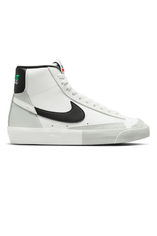 Nike Blazer Mid '77 SE SUMMIT WHITE/BLACK-LIGHT SILVER FN6937-100
