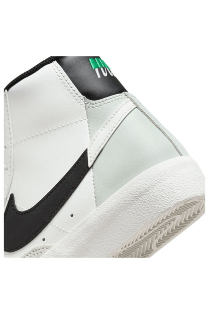 Nike Blazer Mid '77 SE SUMMIT WHITE/BLACK-LIGHT SILVER FN6937-100