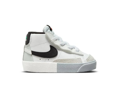 Nike Blazer Mid '77 SE SUMMIT WHITE/BLACK-LIGHT SILVER FN6939-100