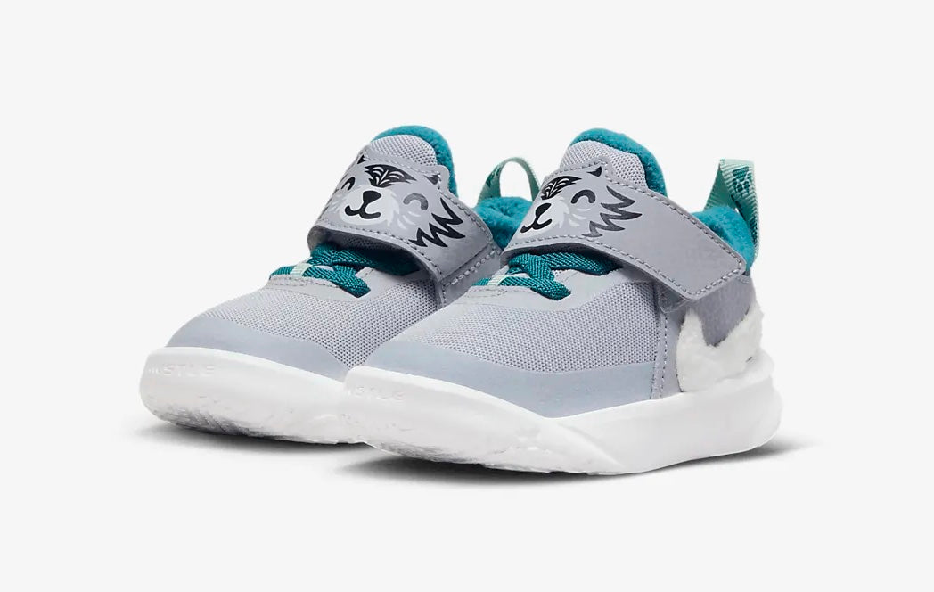 DQ8374-001 - Scarpe - NIKE