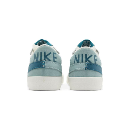 DQ1470-106 Nike Blazer Low '77 Jumbo SUMMIT WHITE/GEODE TEAL-SEA GLASS
