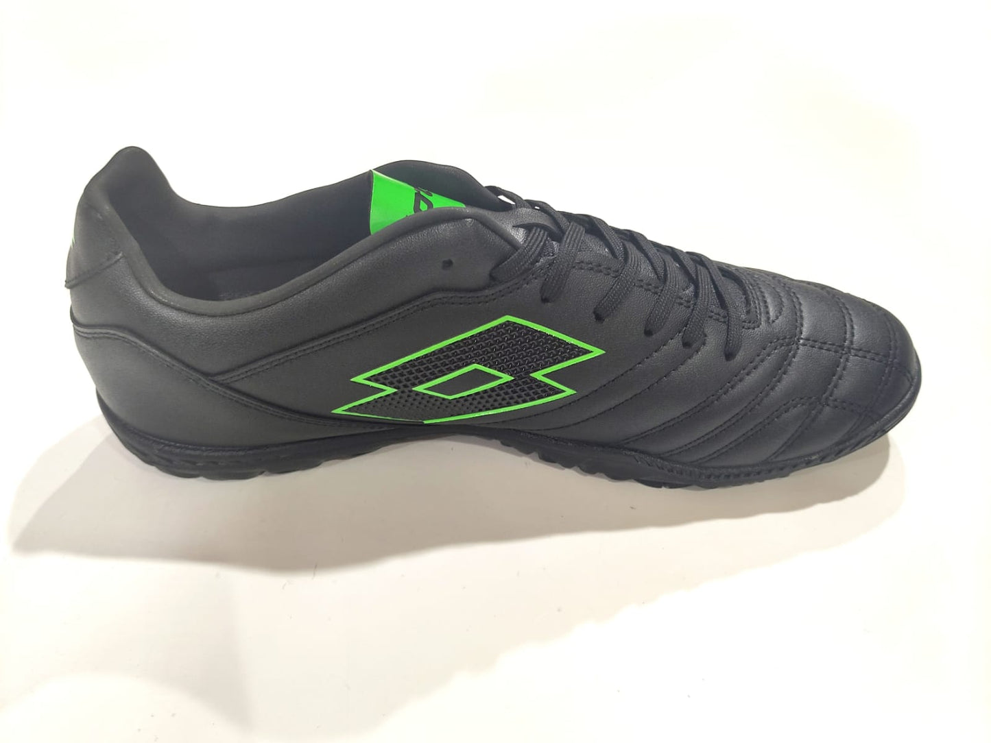 STADIO 705 TF	ALL BLACK/ALL BLACK/SPRING GREEN 219707-AS7