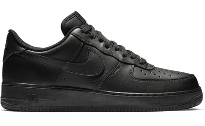 Nike AIR FORCE 1 '07 scarpe in pelle total black uomo nero CW2288-001